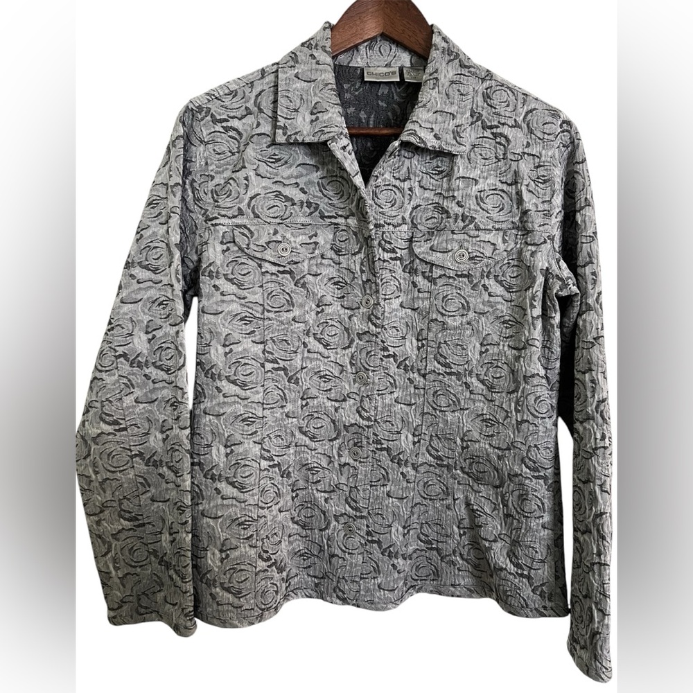 Chico’s Gray/Silver Floral Patterned Button Down Blazer Jacket, Size 1=Size 8/M